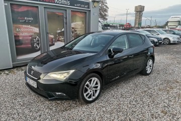 Niski przebieg, LED, Półskóry, NAVI, Android AUTO,