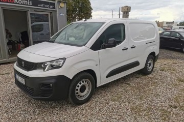 VAT 23% 130 km obustronne drzwi 1 wlasciciel automat tryby jazdy